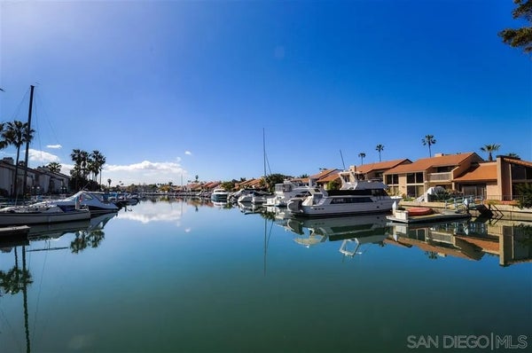 13 PORT OF SPAIN RD, CORONADO, CA 92118 - Image 8b02227593a19e7d2e4cb9fba5a232cb/3768296097