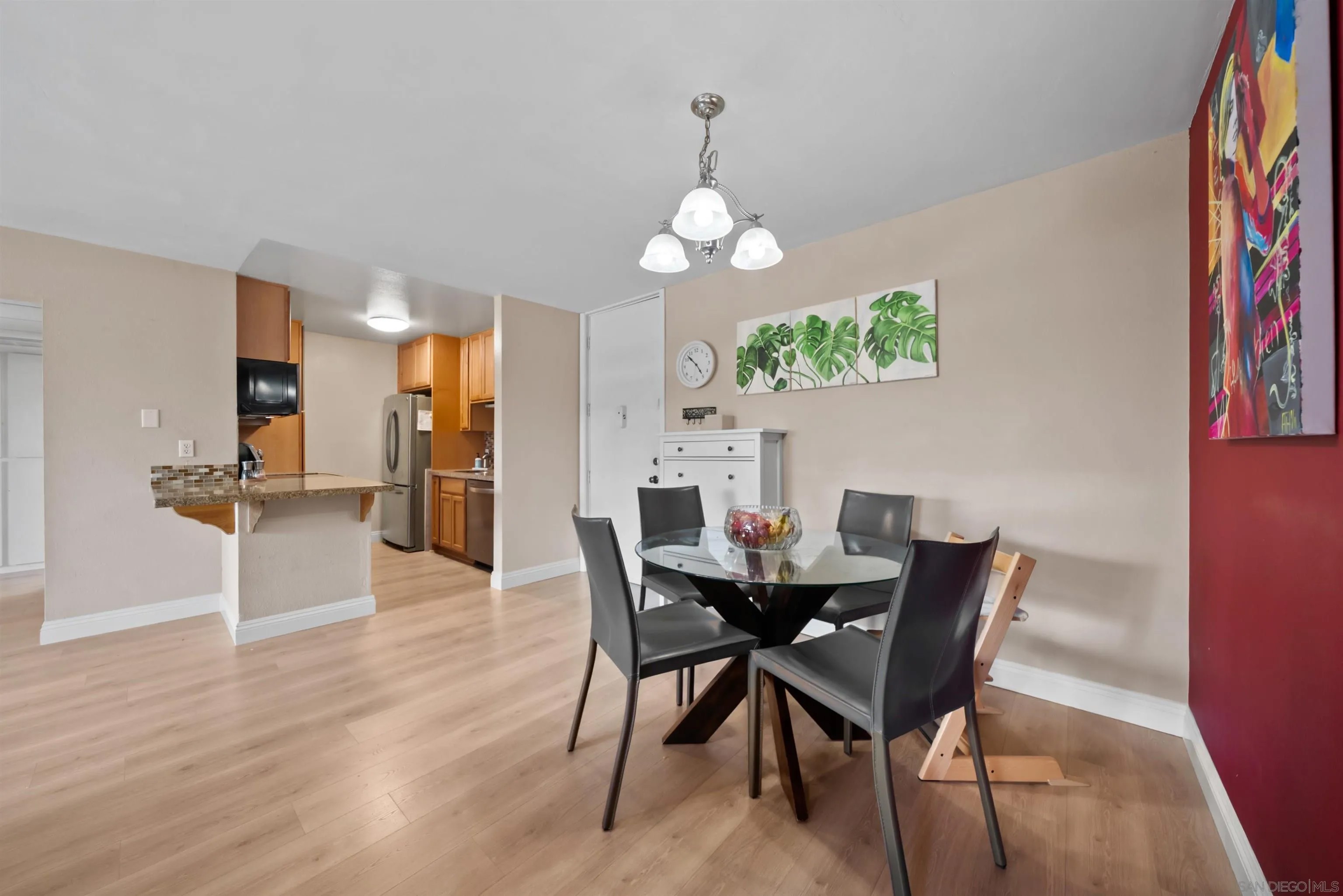 6314 Friars 118