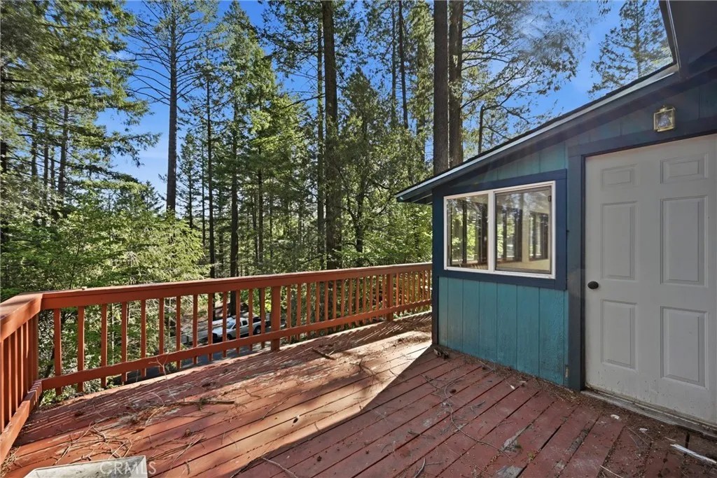10313 Brookside