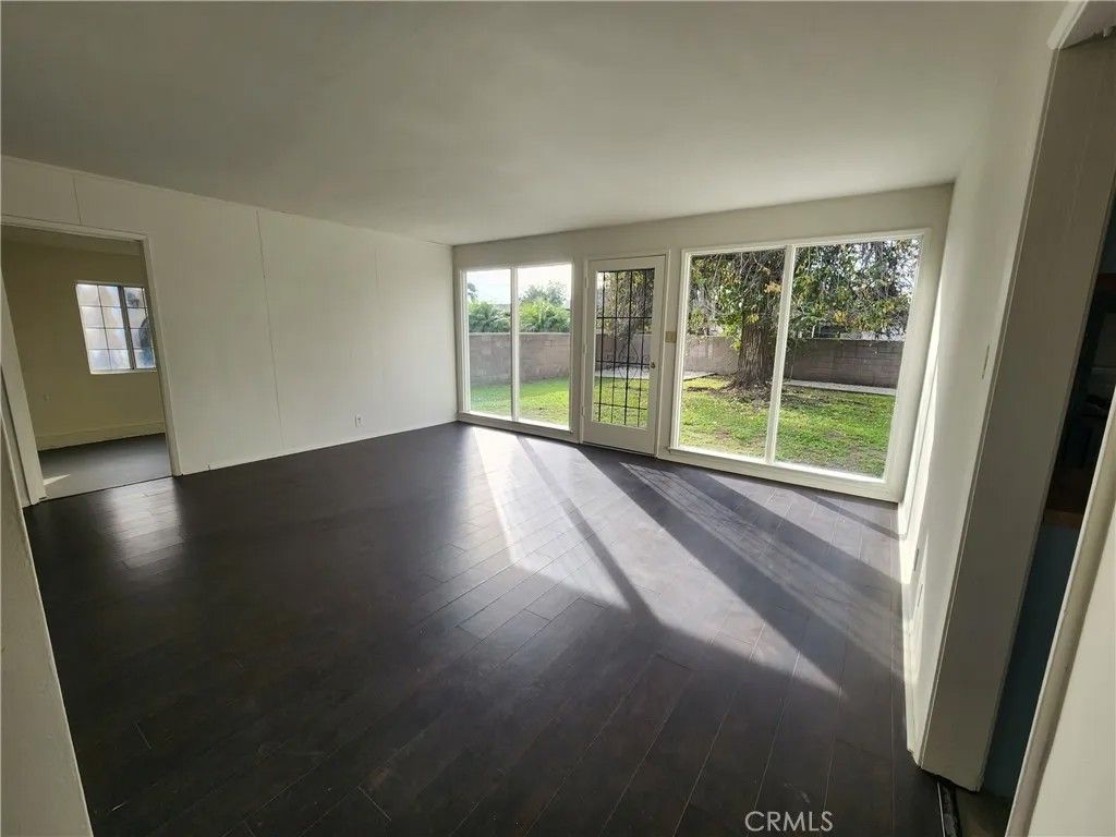 Photo of 305 S Angeleno Avenue, Azusa, CA 91702 (MLS # BB26016618)