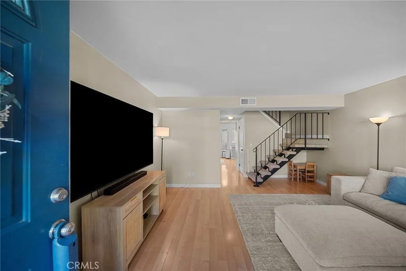 24307 La Glorita Circle