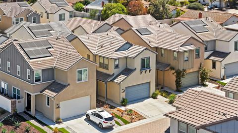 1962 Julie Dawn Pl Escondido CA 92026