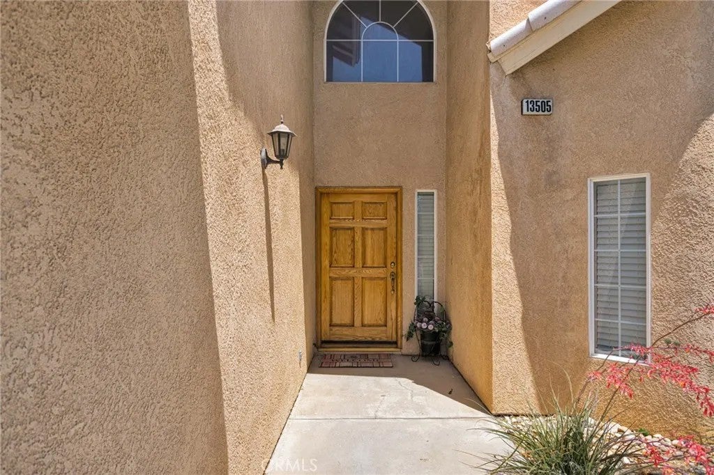 13505 Stoneridge Dr