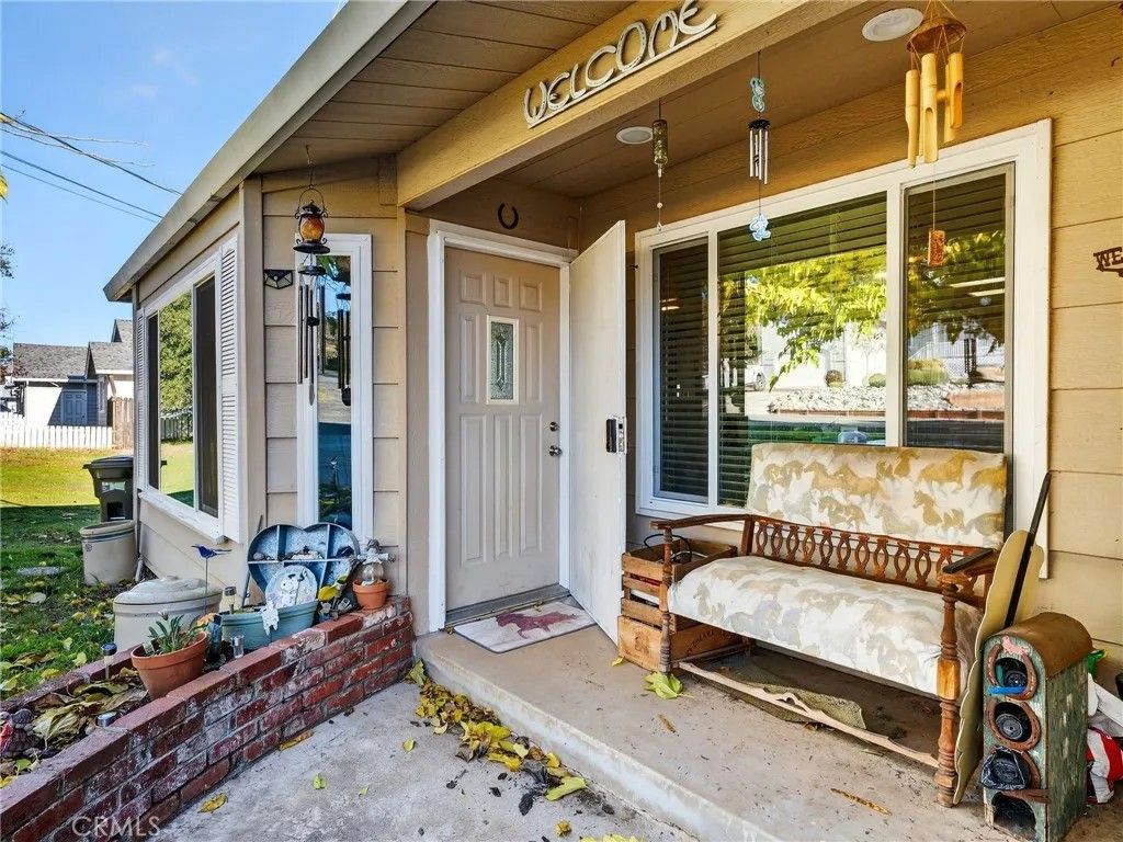 Photo of 5406 Bel Air Dr, Kelseyville, CA 95451 (MLS # LC25272718)