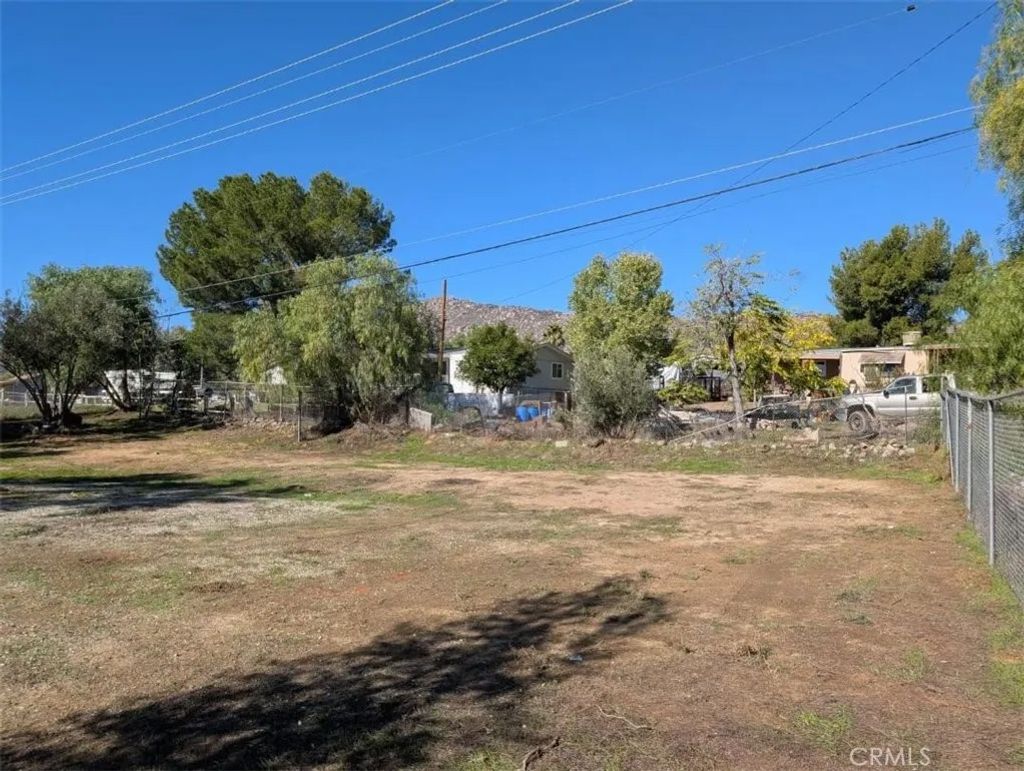 Photo of 33646 State Highway 74, Hemet, CA 92545 (MLS # IG25279530)
