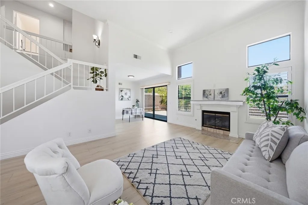 6231 E Twin Peak