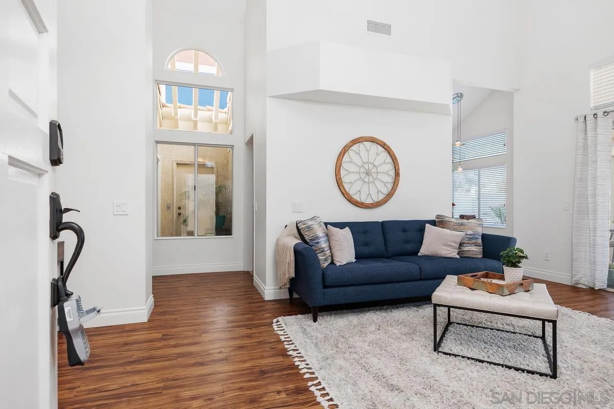 12127 Royal Lytham Row