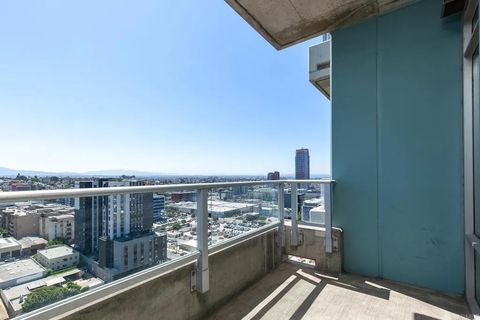 Tiny photo for 1080 Park Blvd #1508, San Diego, CA 92101 (MLS # PTP2505630)