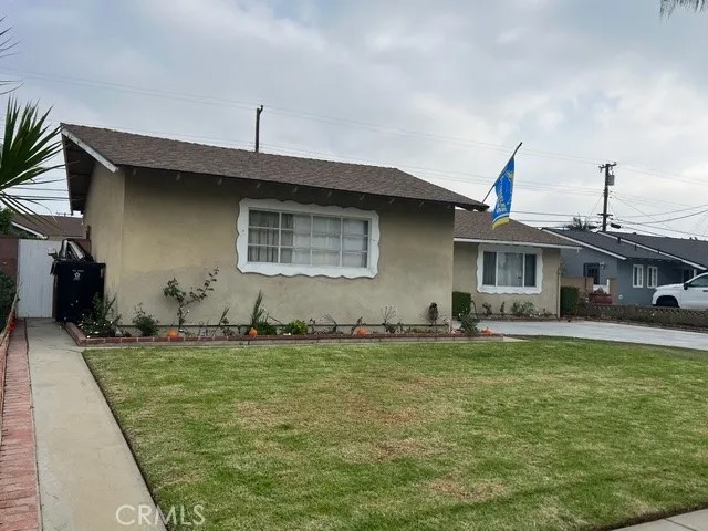 1006 S Lambert Dr.