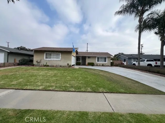 1006 S Lambert Dr.
