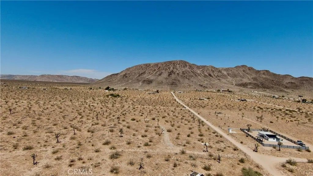 Photo of 1903 Osgood, Landers, CA 92285 (MLS # JT26089465)