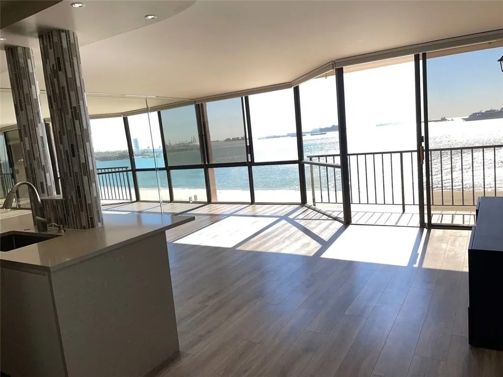 1750 E Ocean Boulevard 310