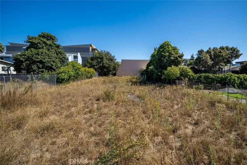 152 N 11th