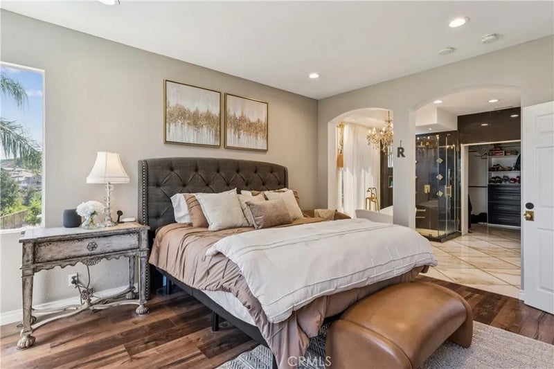 3215 Crystal Ridge Circle