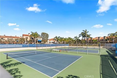 Tiny photo for 16580 Bordeaux Ln, Huntington Beach, CA 92649 (MLS # OC26060246)