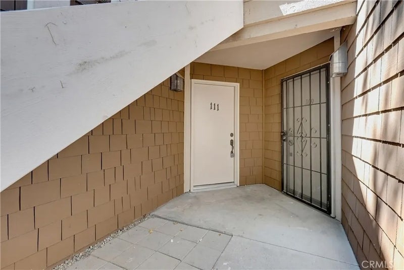 12555 Euclid Street 111