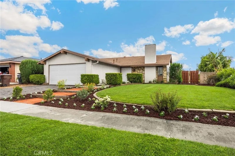 17342 Glasgow Circle