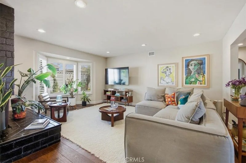 5303 W 141st Street
