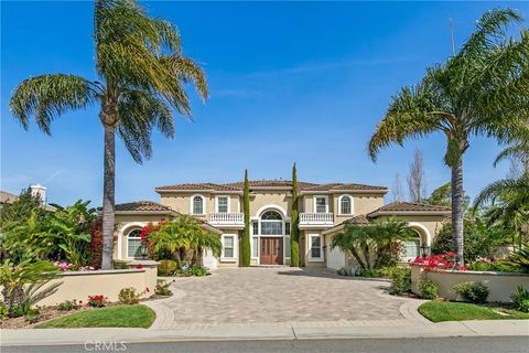 Photo of 2493 Woodcreek Rd, Camarillo, CA 93012 (MLS # OC26055185)