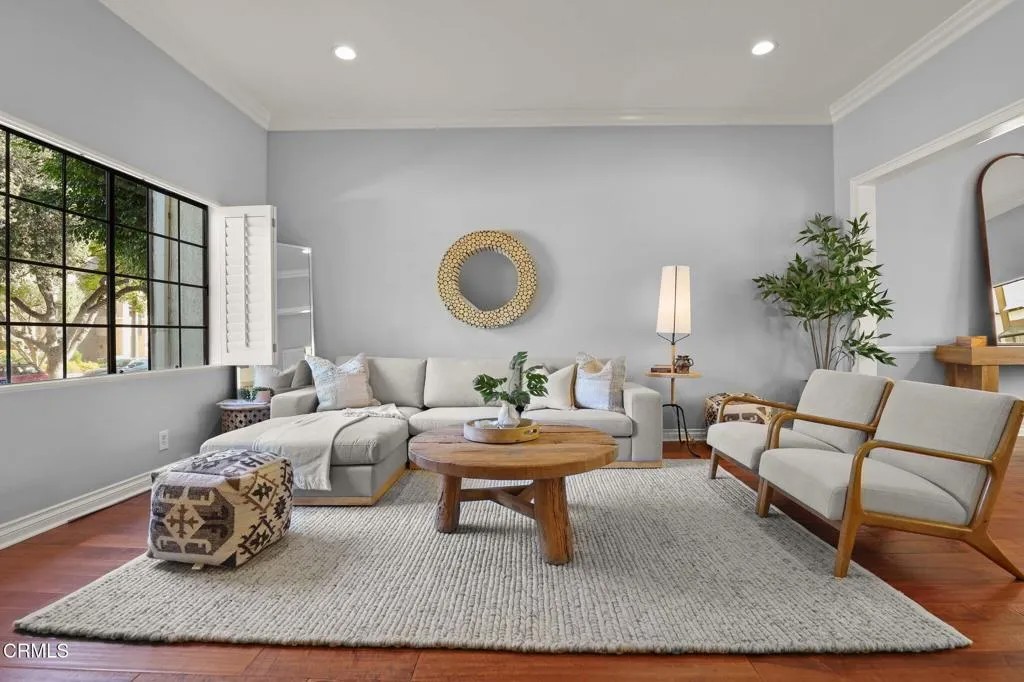 511 S El Molino Avenue 2