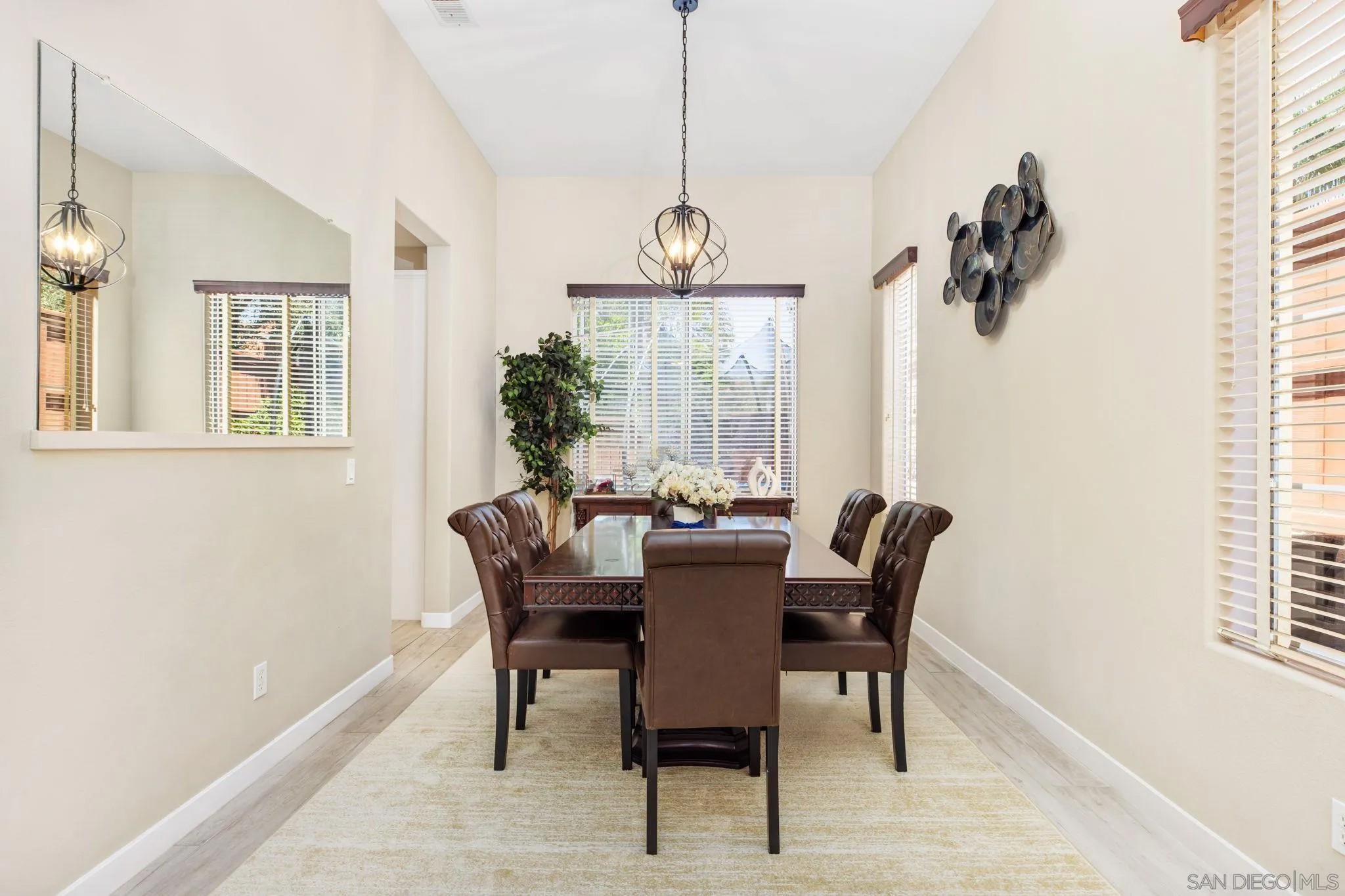 591 Chesterfield Cir
