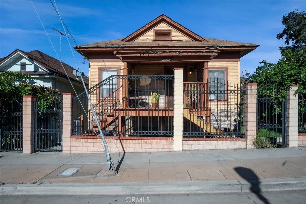 Photo of 1613 E 1st St, Los Angeles, CA 90033 (MLS # RS26017773)