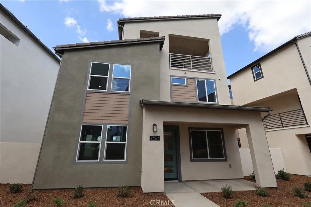 Photo of 27322 Bear Paw Lane, Valencia, CA 91381 (MLS # OC26044216)