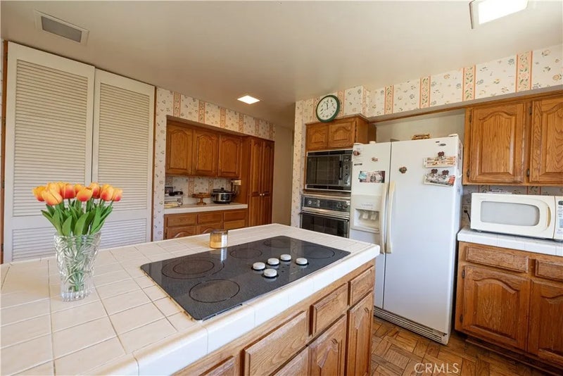 1042 Pellham