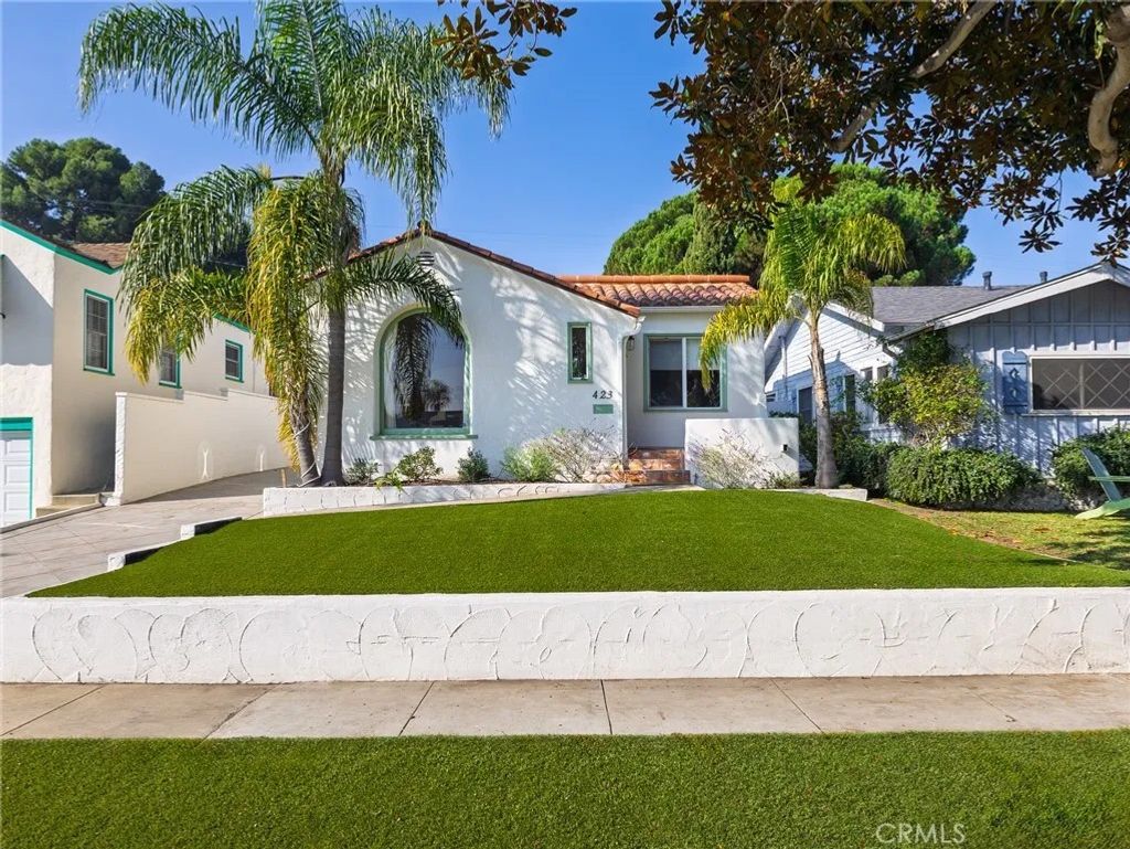 Photo of 423 Concord Street, El Segundo, CA 90245 (MLS # SB26102741)