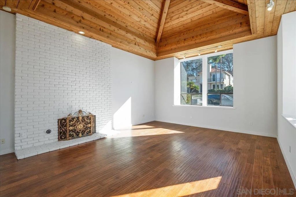 Photo of 2032 Cordero Rd, Del Mar, CA 92014 (MLS # 250045351)