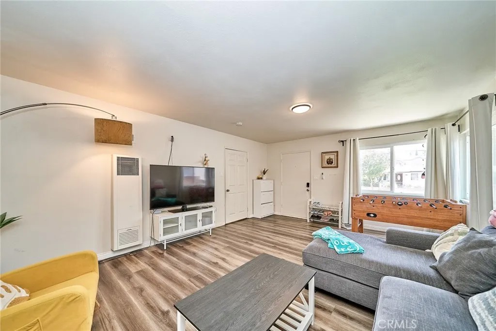 351 E Marshall