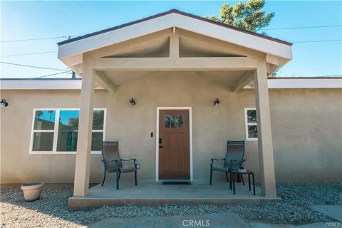 Photo of 1507 Valencia Ave, Pasadena, CA 91104 (MLS # GD26002826)