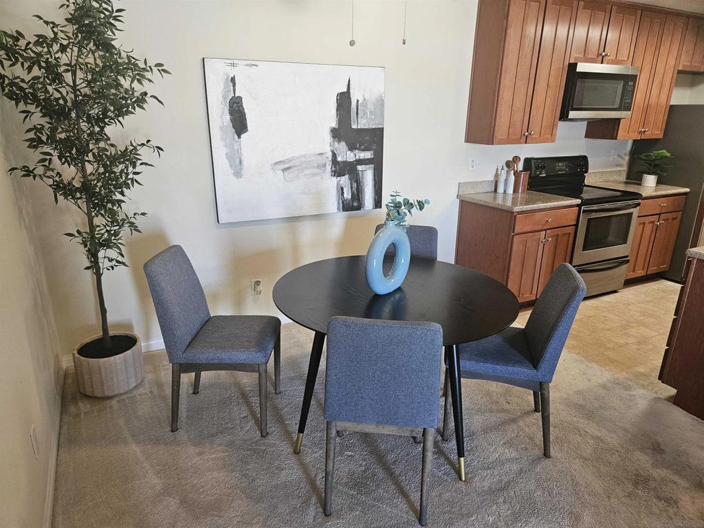 Photo of 180 Chambers St #21, El Cajon, CA 92020 (MLS # 260008903)