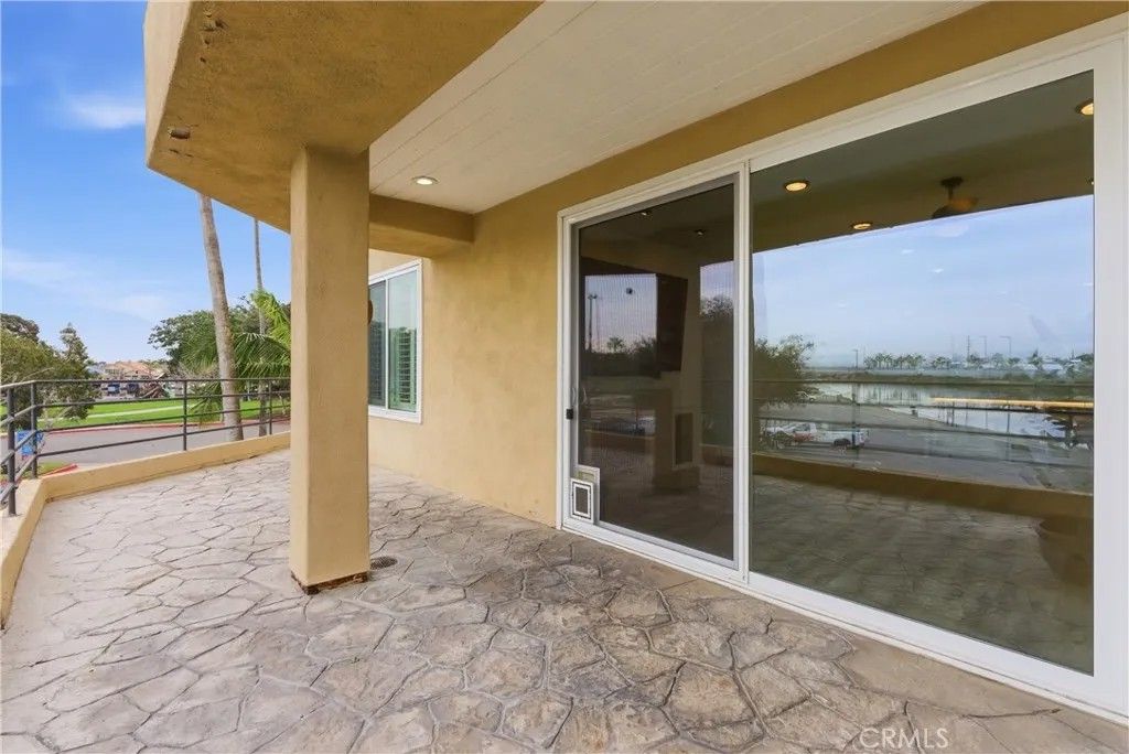 Photo of 16291 Countess Dr #115, Huntington Beach, CA 92649 (MLS # OC26036202)