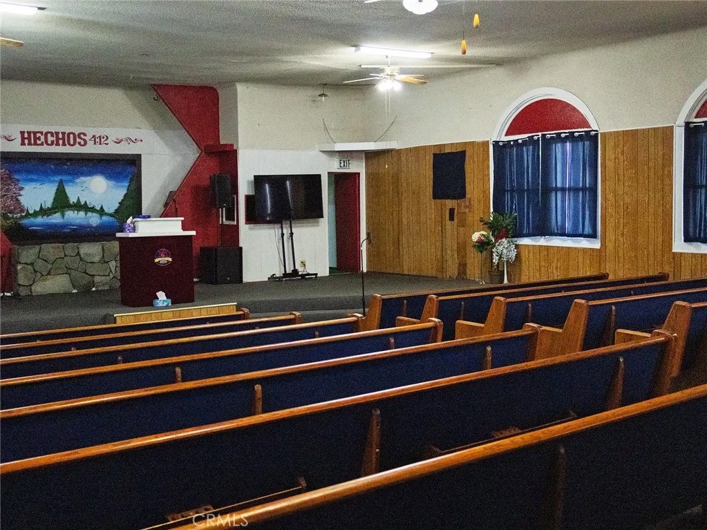 203 W 20th
