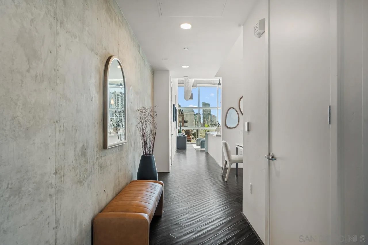 1025 Island Ave 704