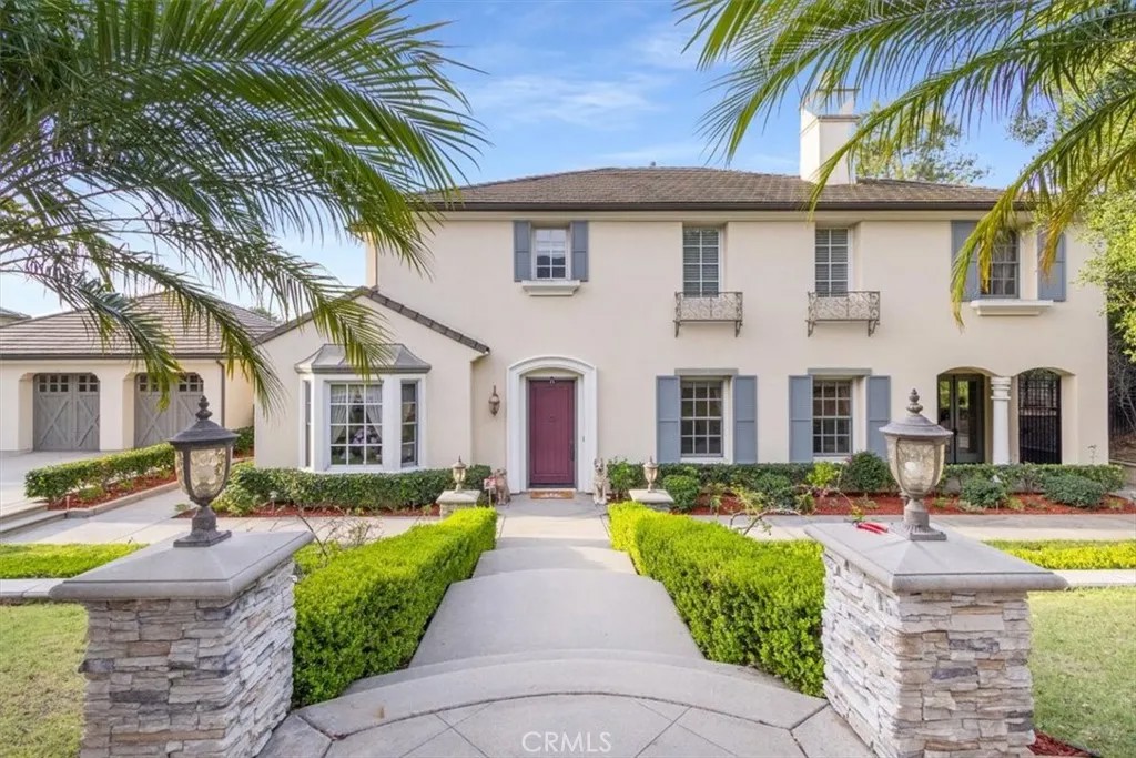 729 Carriage House Dr.