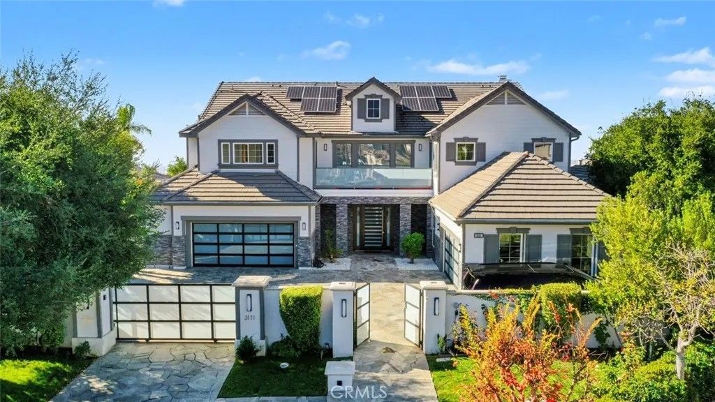 Photo of 3111 Gardenia Ln, Yorba Linda, CA 92886 (MLS # OC25276700)