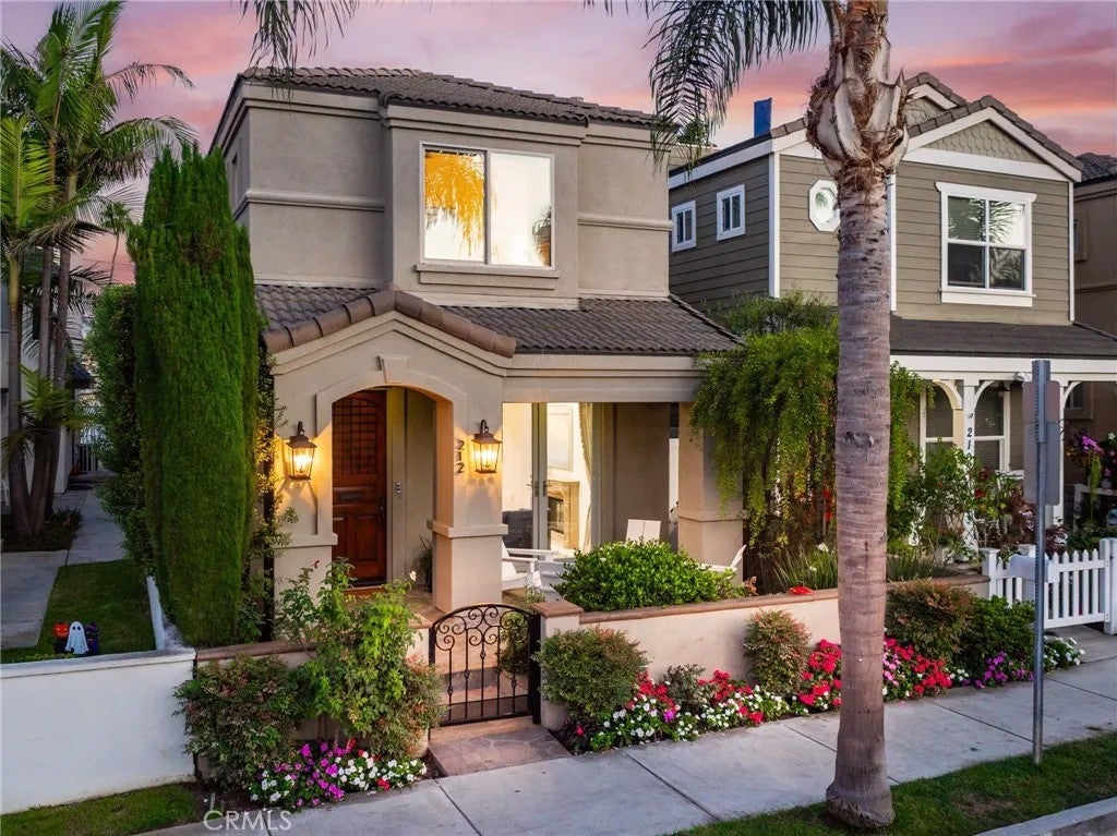 Photo of 212 5th Street, Seal Beach, CA 90740 (MLS # PW26208959)