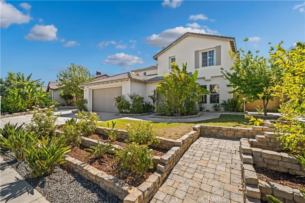 34782 Grotto Hills Drive