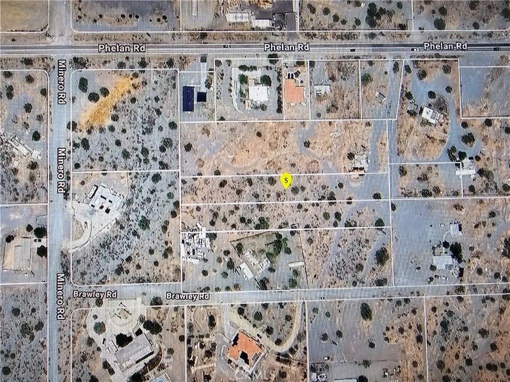 Photo of 0 Minero, Pinon Hills, CA 92372 (MLS # CV25248012)