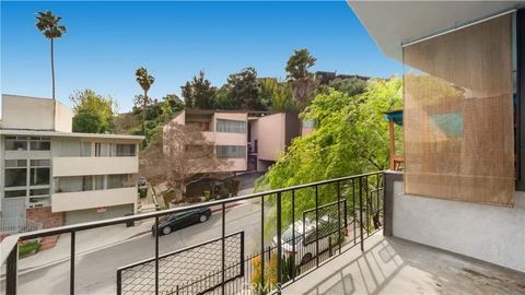 Tiny photo for 4431 Don Ricardo Drive #20, Los Angeles, CA 90008 (MLS # DW25270483)