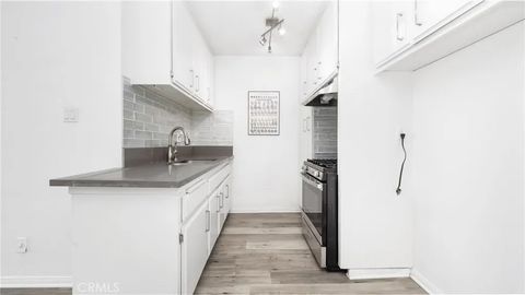 Tiny photo for 4431 Don Ricardo Drive #20, Los Angeles, CA 90008 (MLS # DW25270483)