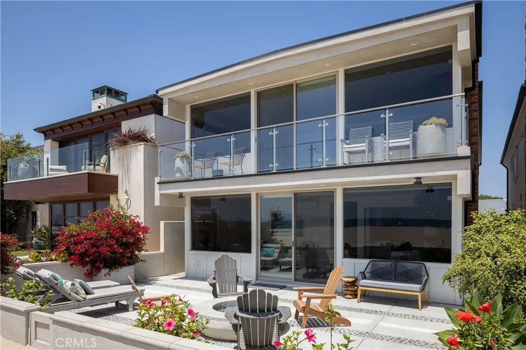 6704 W Oceanfront