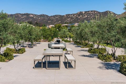 Tiny photo for 1091 Barry Pl, Escondido, CA 92026 (MLS # 250044594)