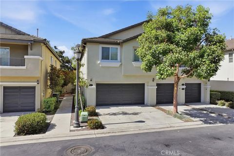 Photo of 2672 Wildhorse Trail Way, Chula Vista, CA 91915 (MLS # SW26086173)
