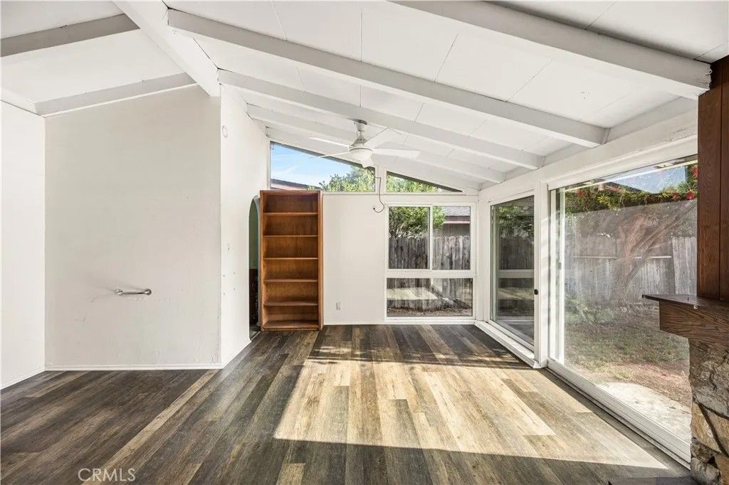 Photo of 18814 Fonthill Avenue, Torrance, CA 90504 (MLS # WS26087589)