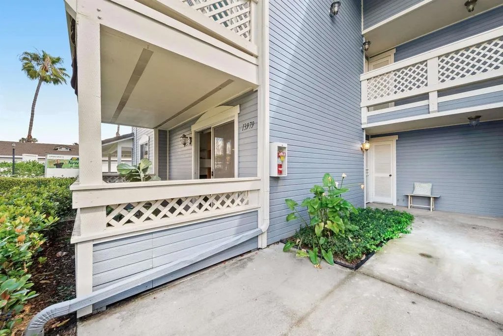 13979 Midland Road 4