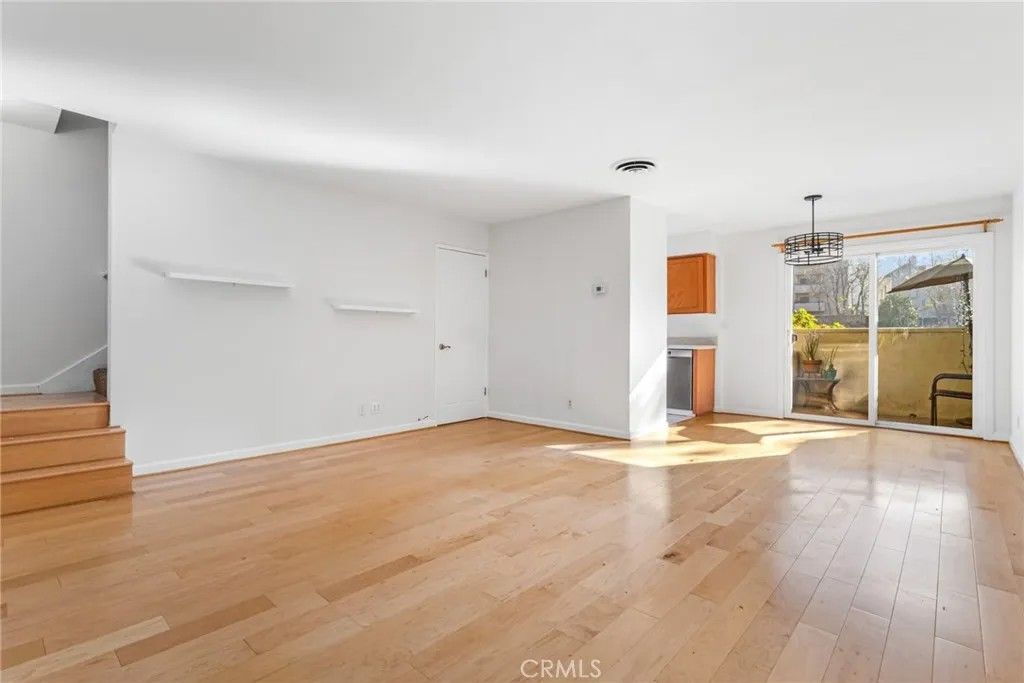 Photo of 11138 Aqua Vista #43, Studio City, CA 91602 (MLS # OC25276932)