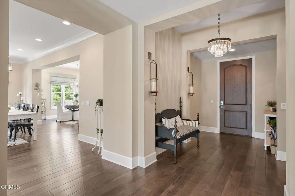 192 S Orange Grove Boulevard 301